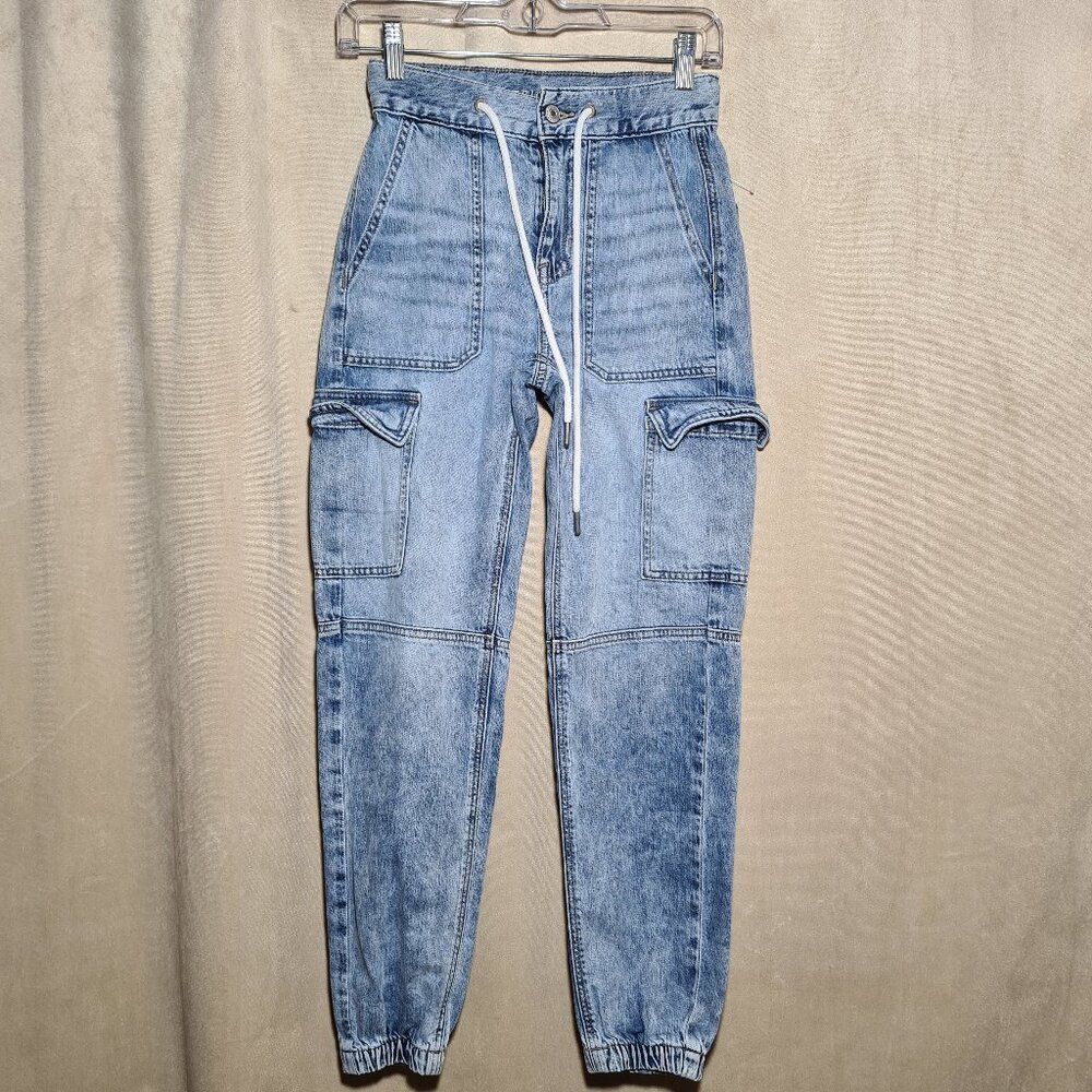 Women's jeans Color blue Size 26x28 American Eagle 1677